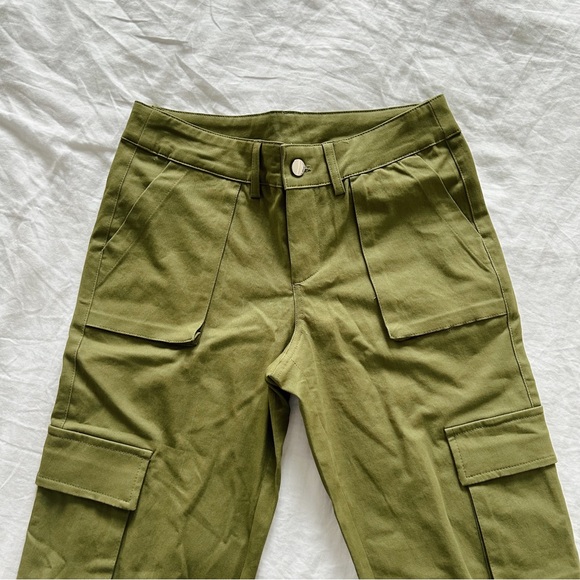 Princess Polly Cargos - Picture 2 of 5